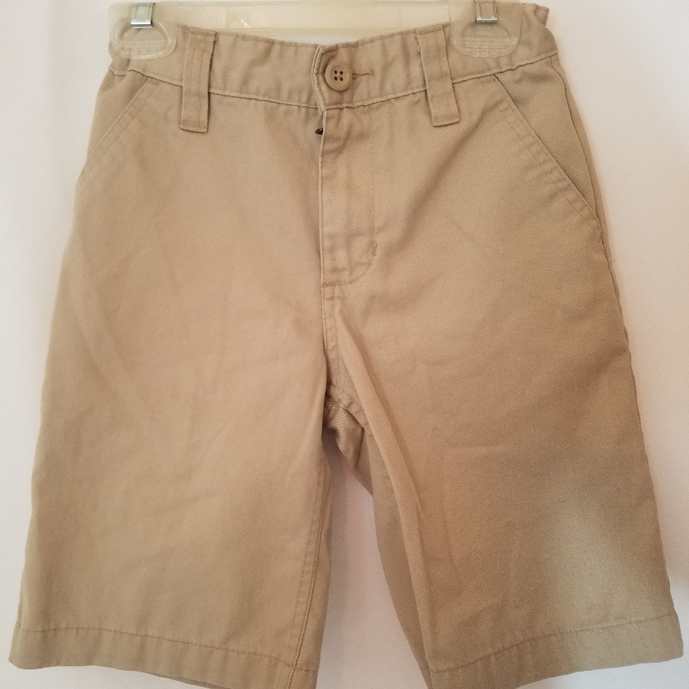 Old Navy Chino uniform shorts